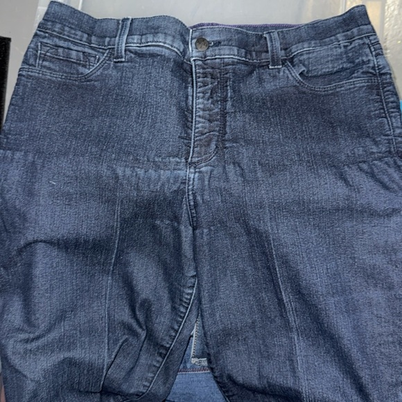 NYDJ capri Jeans - Picture 7 of 7